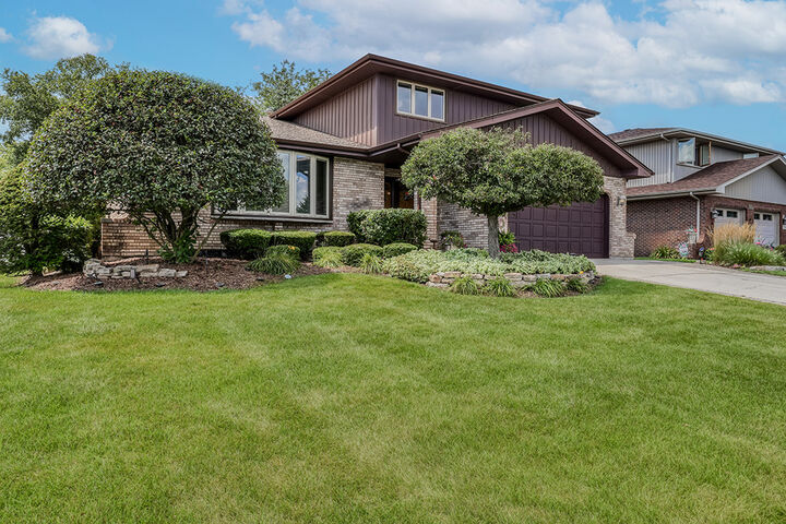 Property Photo:  15614 S Badger Lane  IL 60491 