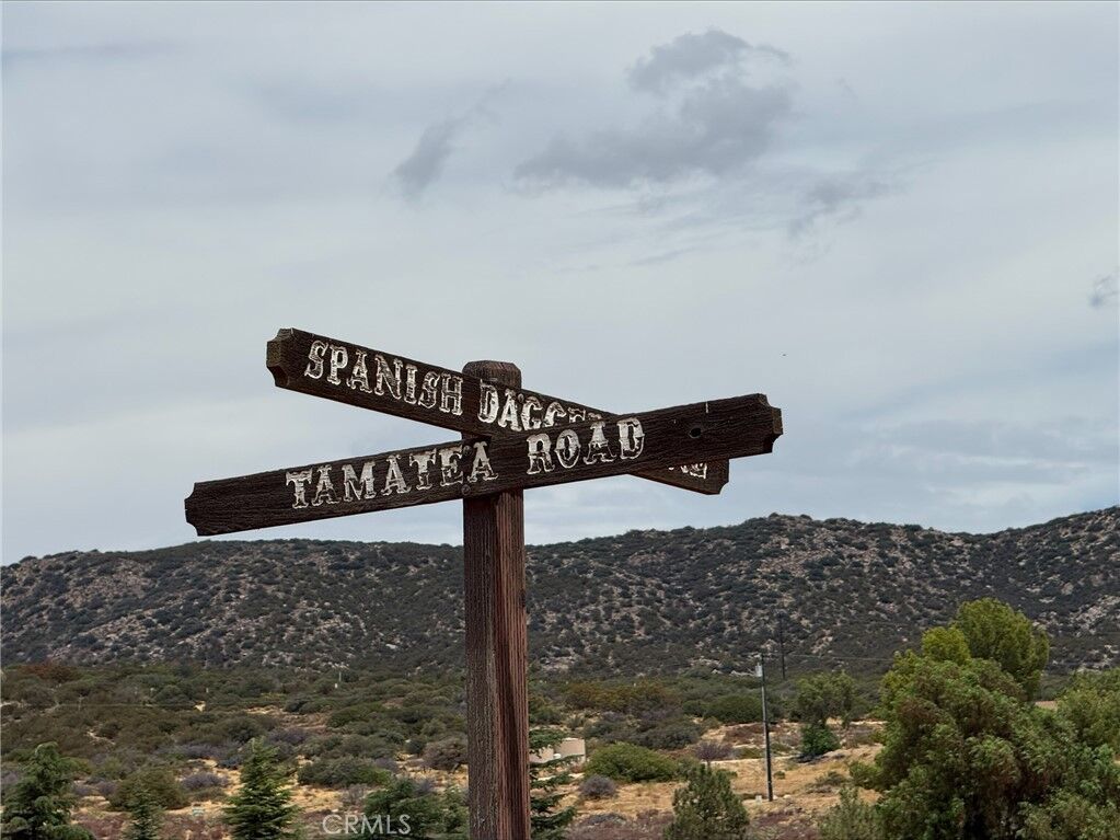 Property Photo:  42890 Tamatea  CA 92539 