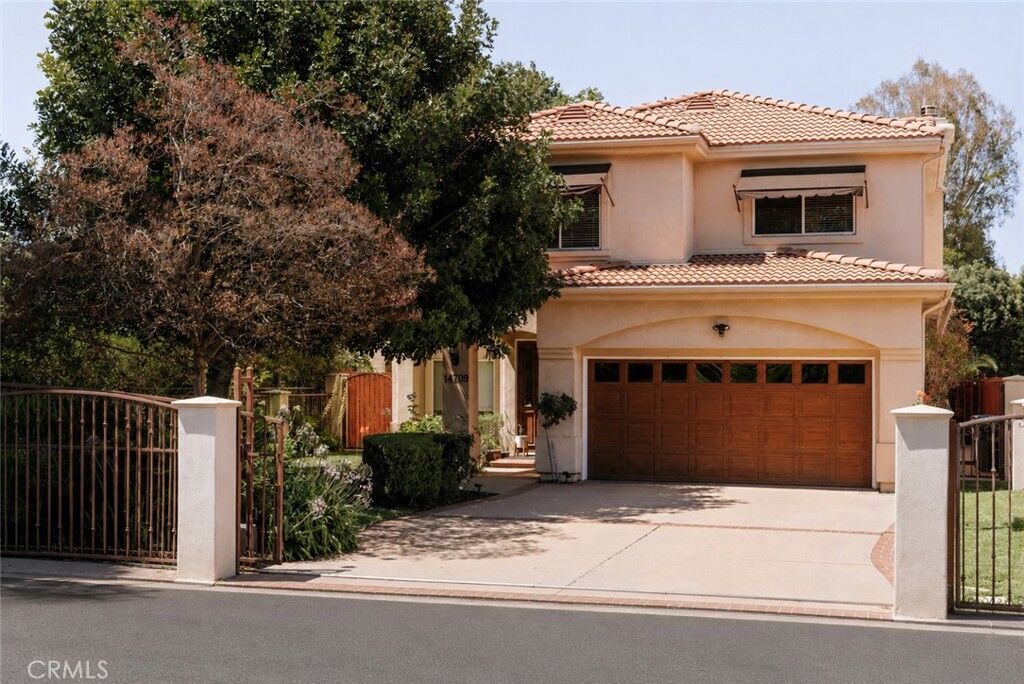 Property Photo:  14709 Otsego  CA 91403 