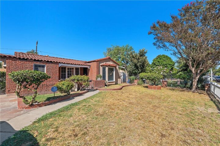 Property Photo: 2801 Cudahy CA 90255