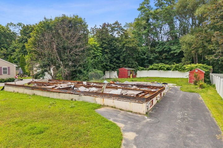Property Photo: 22 Cleveland Street ME 04072