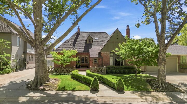 Property Photo:  941 45th Street  CA 95819 