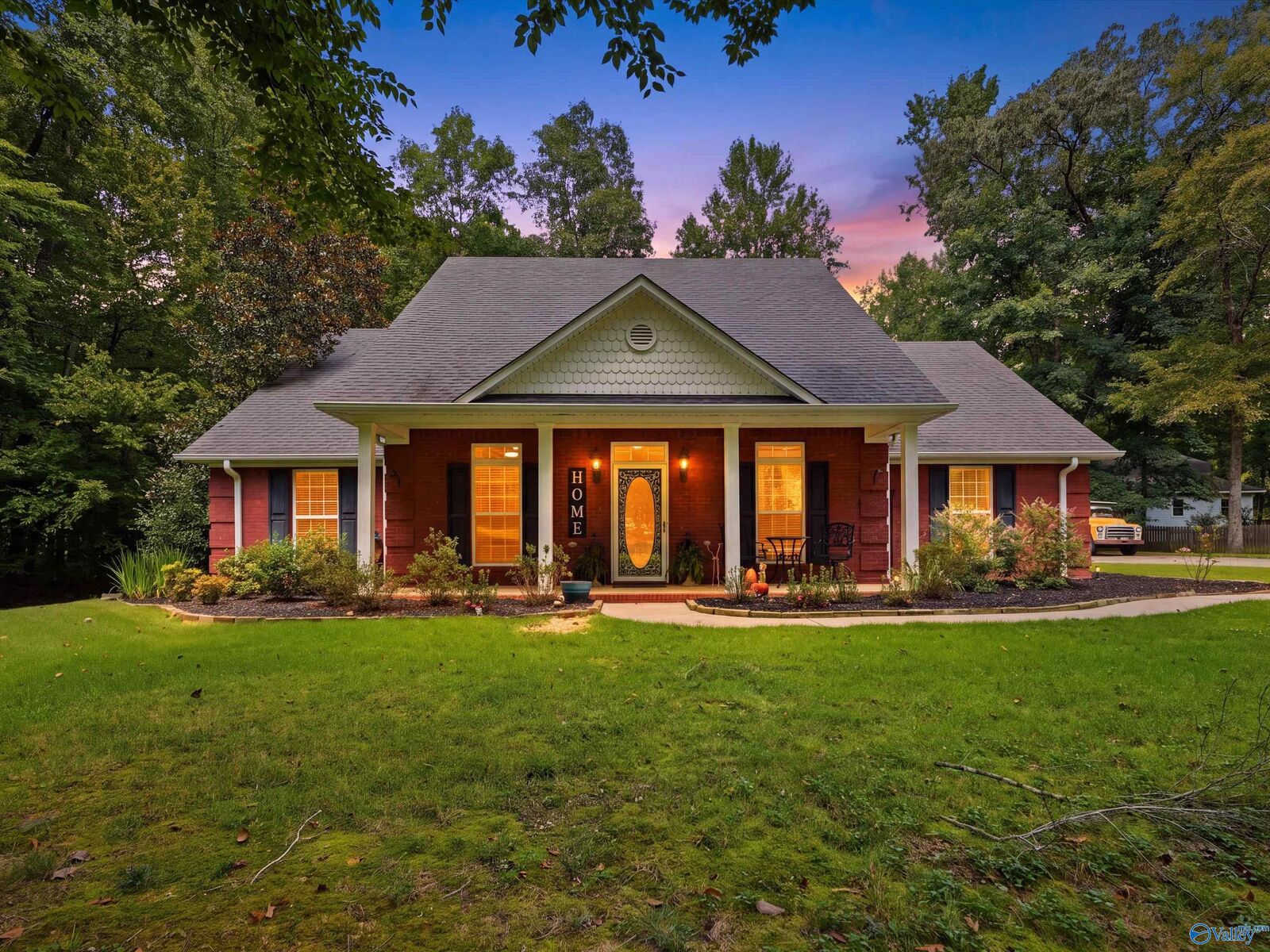 Property Photo: 708 Norton Drive AL 35613