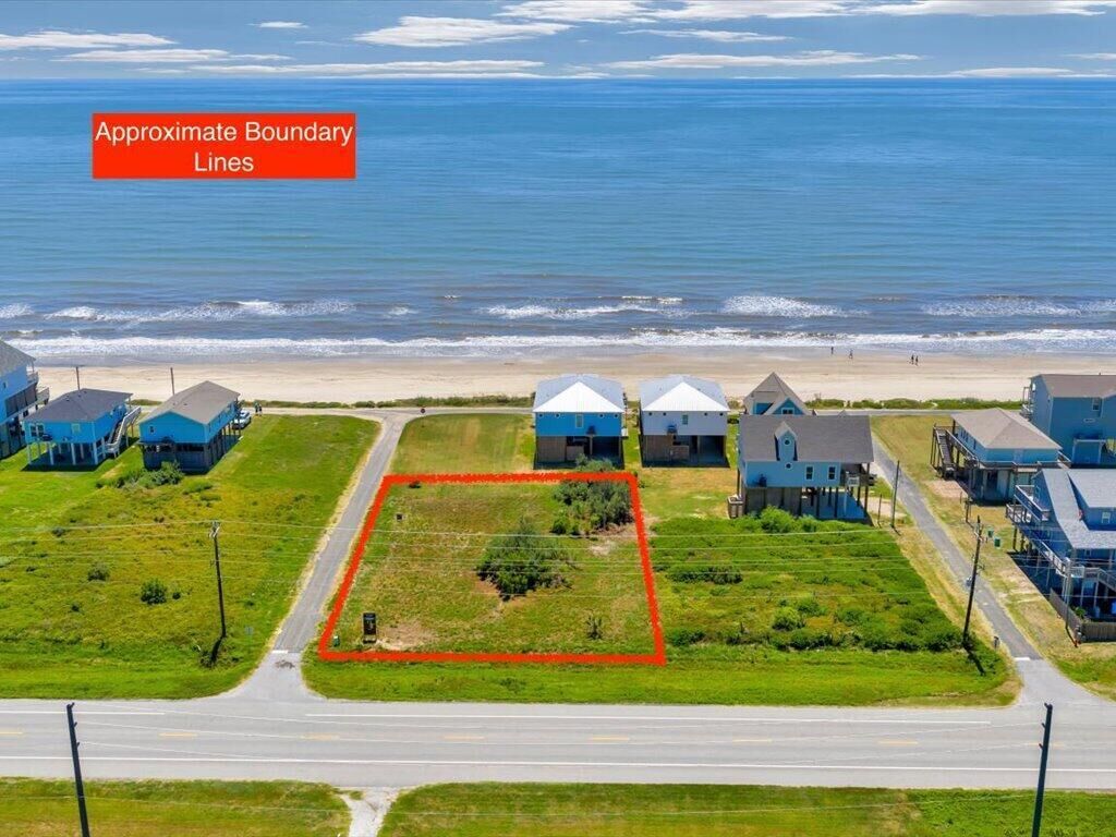 Property Photo:  999 Lazy Lane  TX 77617 