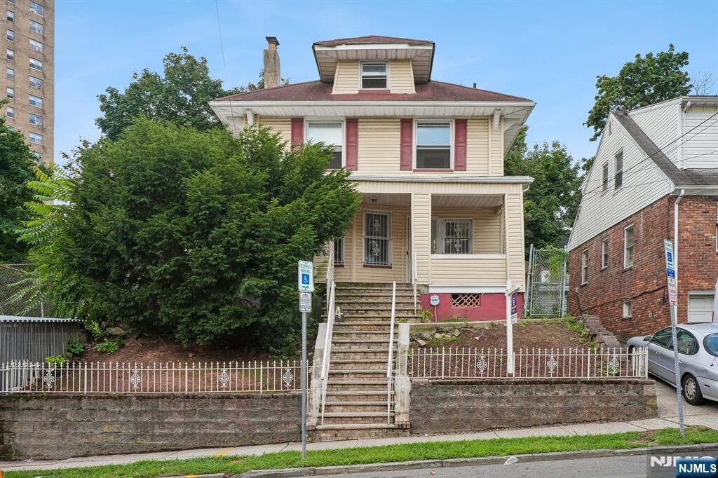 Property Photo:  14-16 Scheerer Avenue  NJ 07112 