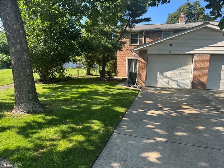 Property Photo: 24620 Clareshire Drive 3A OH 44070
