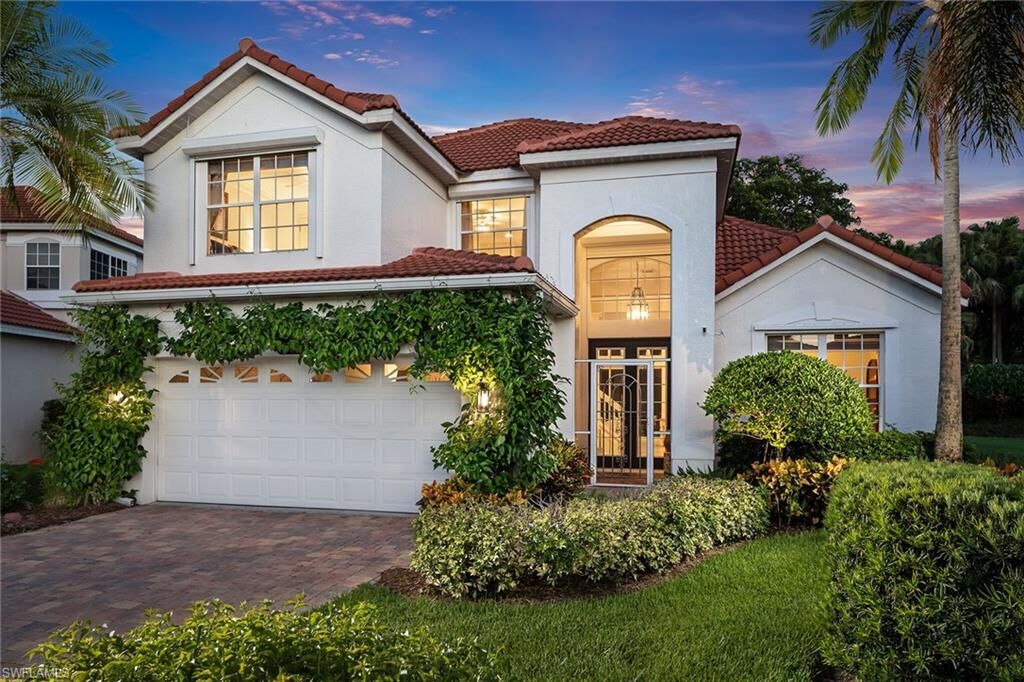 Property Photo:  8900 Ventura Way  FL 34109 