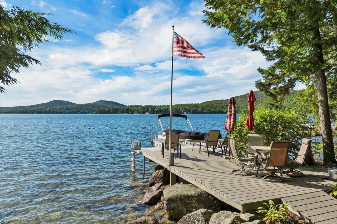 Property Photo:  21 Cedergren Road  NH 03855 