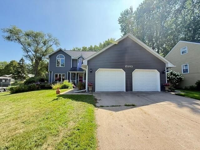 Property Photo:  15183 Upper 63rd Street N  MN 55082 