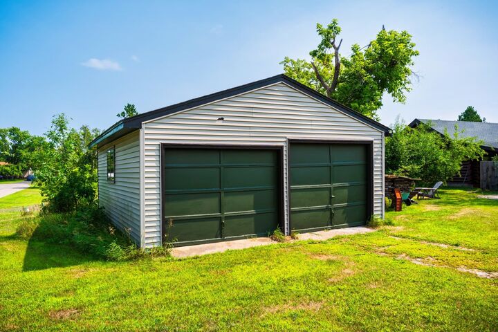 Property Photo:  718 Stoner Avenue SE  MN 56601 