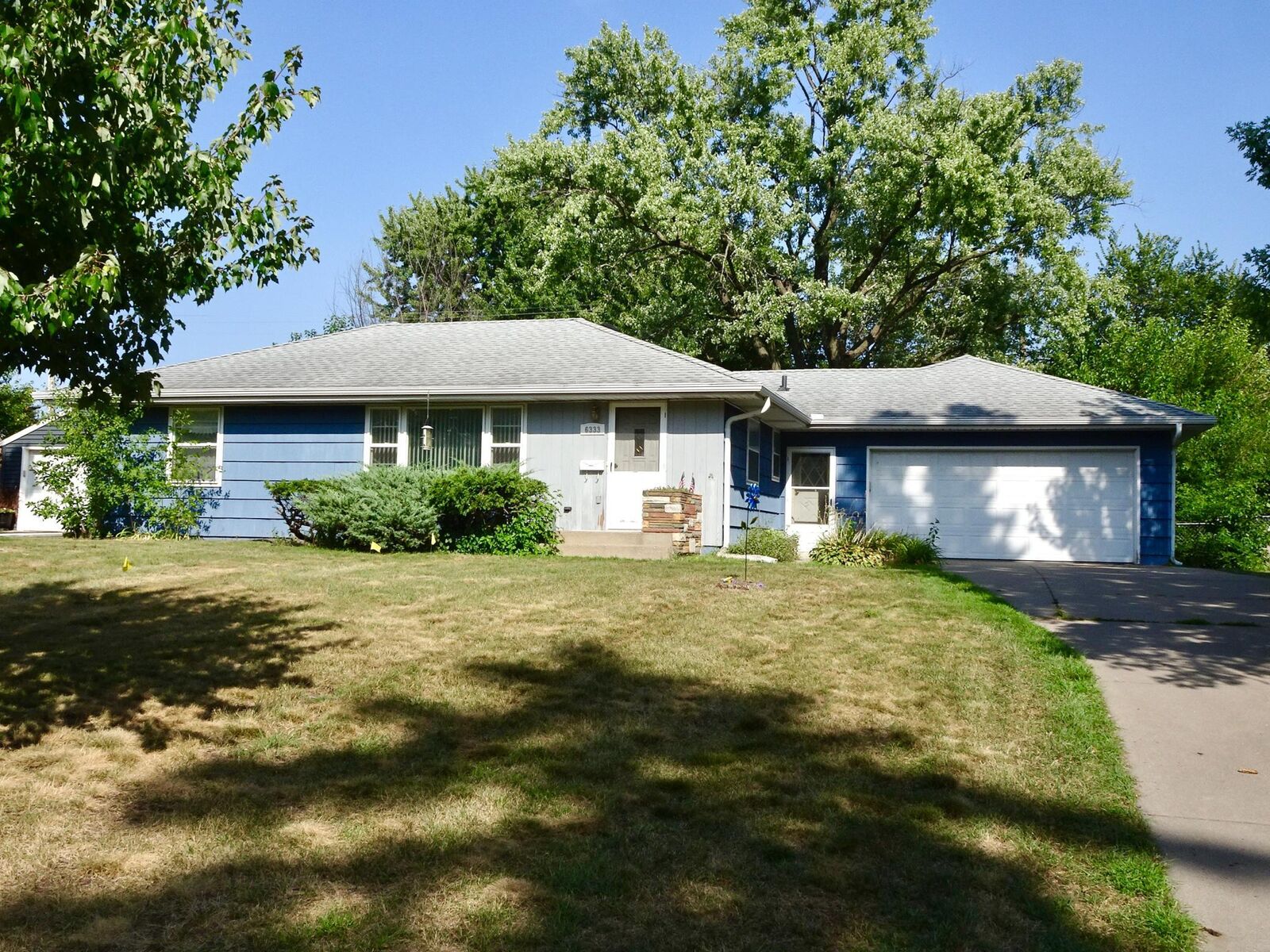 Property Photo: 6333 5th Avenue S MN 55423