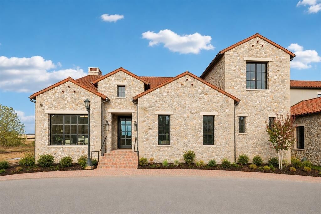 Property Photo:  48 Cardona Drive  TX 76262 