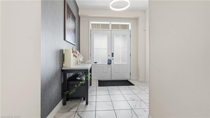 Property Photo: 61 Rainbow Drive ON N3W 0E7