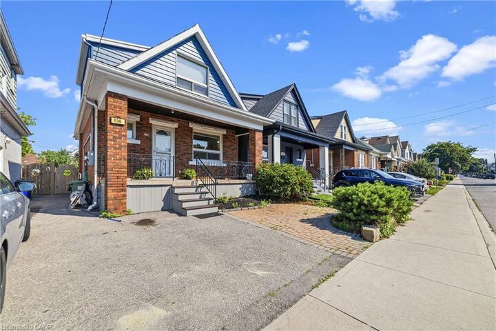 Property Photo: 138 Cameron Avenue N ON L8H 4Z3