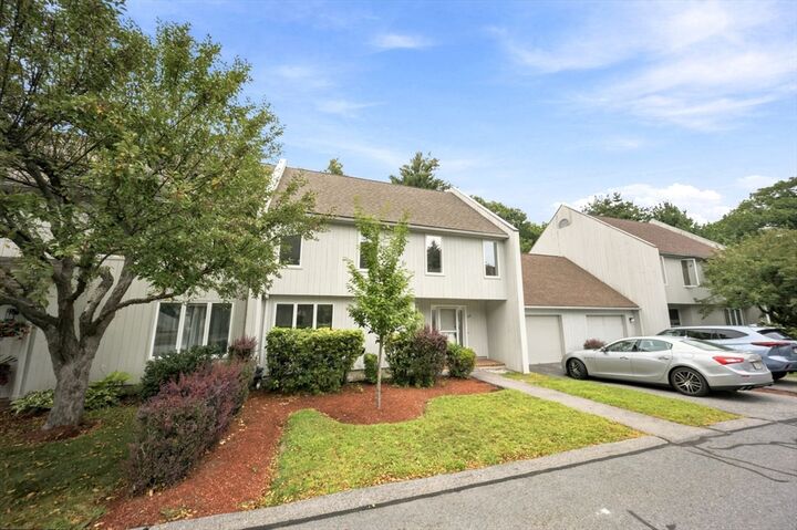 Property Photo:  34 Woodland Park Dr 34  MA 01830 