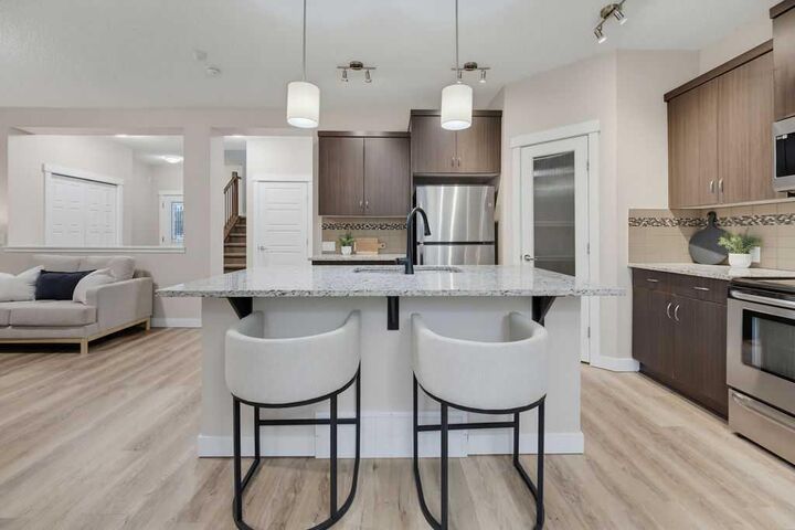 Property Photo:  145 Sunset Manor  AB T4C 0N2 