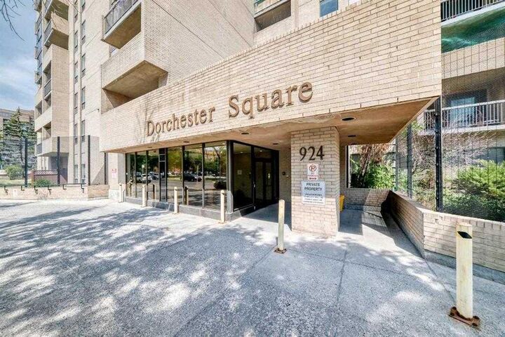 Property Photo: 924 14 Avenue SW 1613 AB T2R 0N7