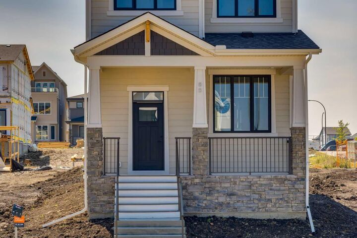 Property Photo: 88 Bluerock Terrace SW AB T2Y 0V7