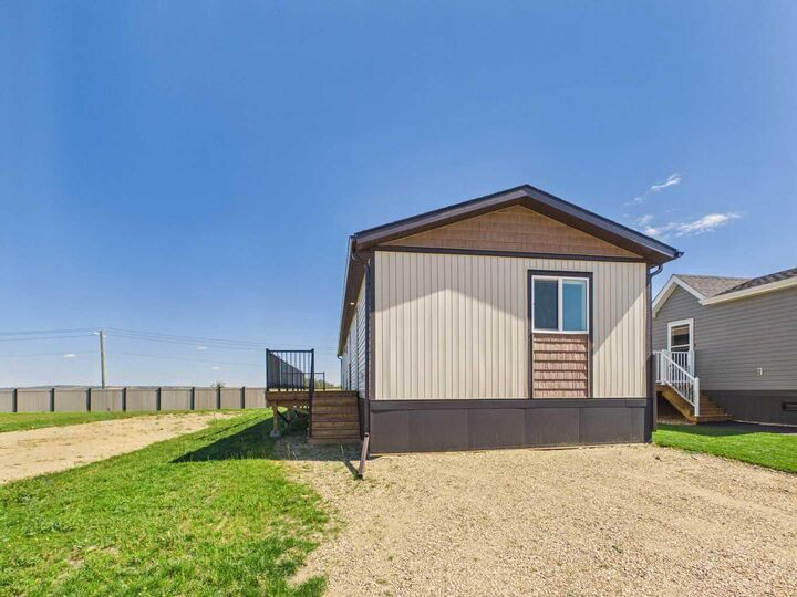 25 McKay Place — photo 1