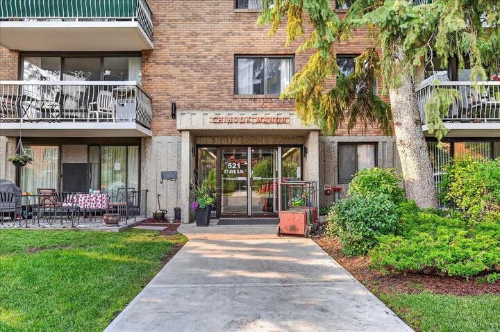 Property Photo: 521 57 Avenue SW 306 AB T2V 4N5