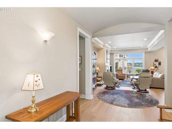 Property Photo: 707 N Hayden Island Dr 218 OR 97217