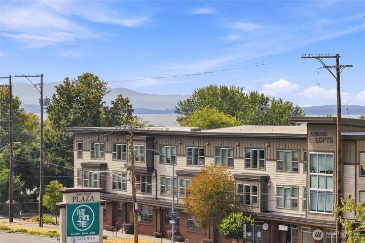 Property Photo: 901 N Forest Street 135 WA 98225