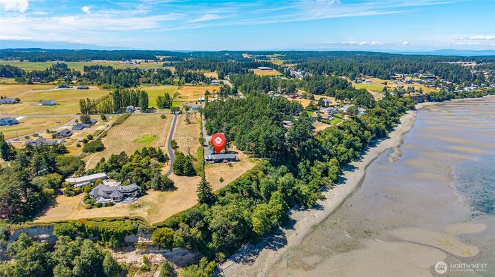 Property Photo:  1526  Scenic Heights Road  WA 98277 