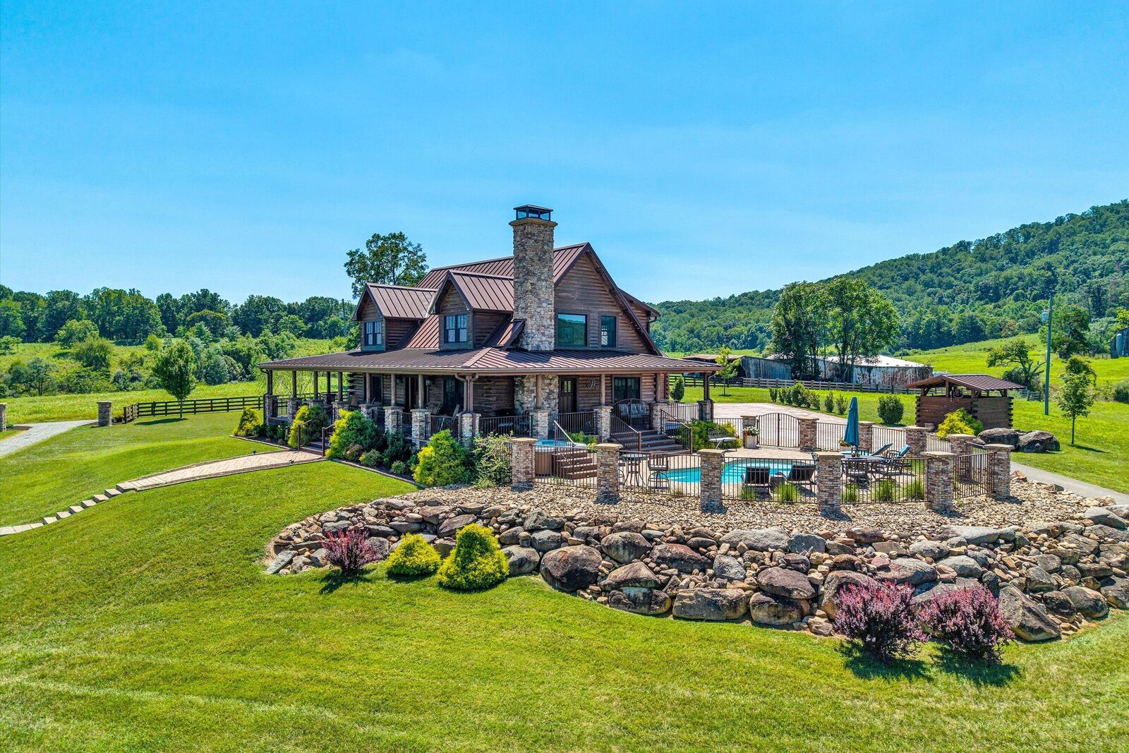Property Photo:  1237 Cochese Dr  VA 24121 