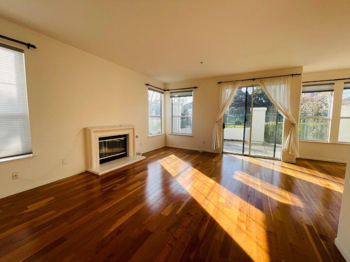 Property Photo: 596 Shoal Circle CA 94065