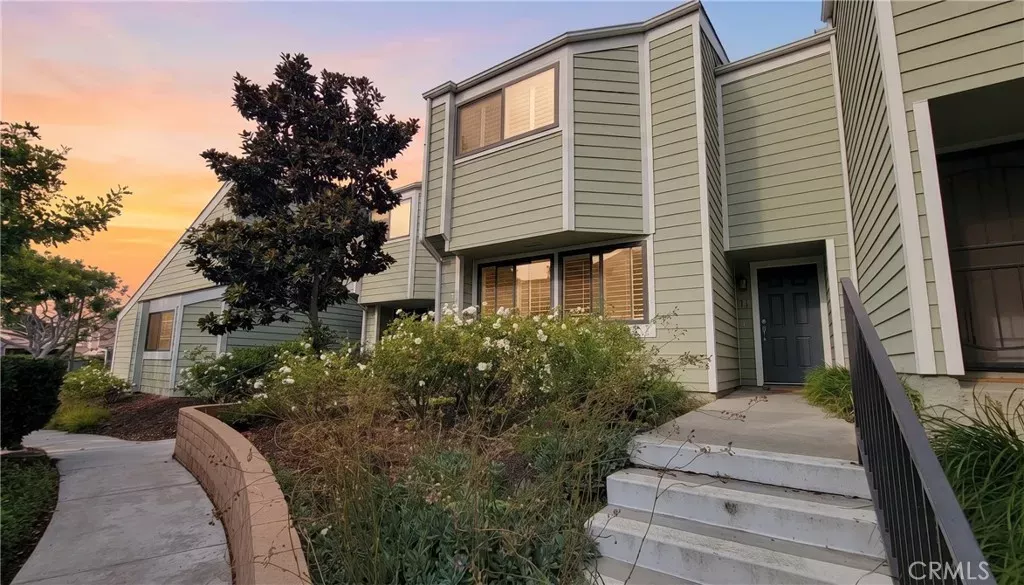 Property Photo: 11 Northwind Court CA 92663