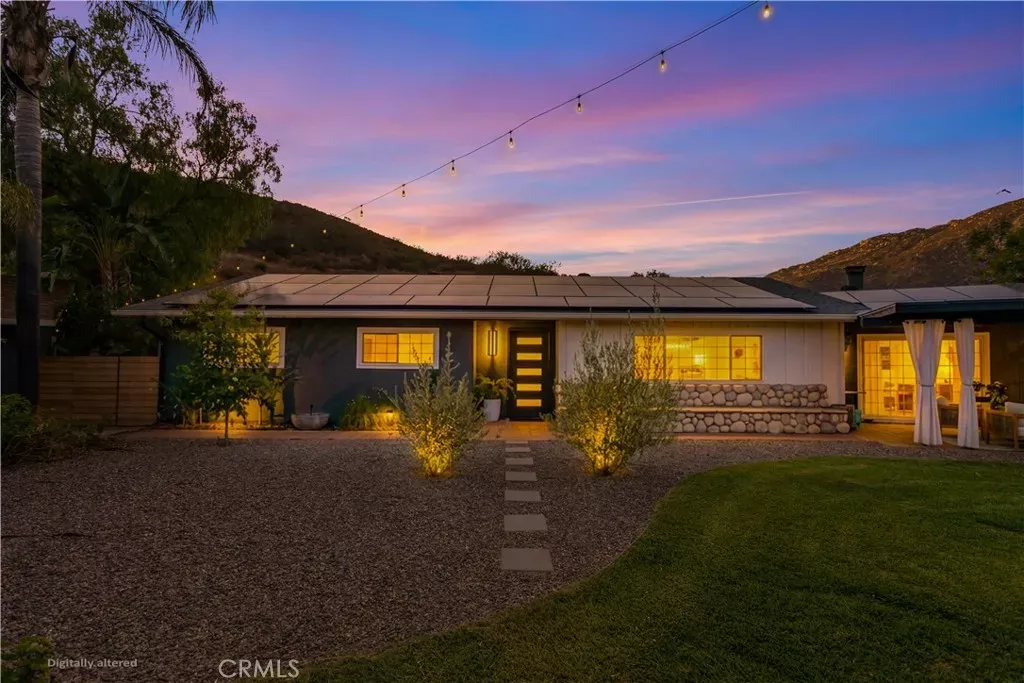 Property Photo: 117 La Cresta CA 92019