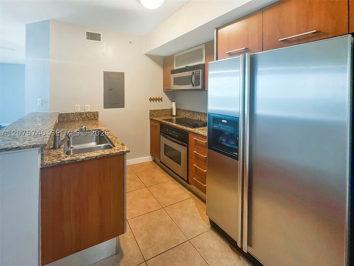 Property Photo:  9055 SW 73rd Ct 1103  FL 33156 