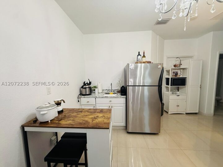 Property Photo: Xxxxx SW 8 St 12 FL 33194