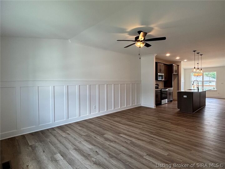 Property Photo:  2604 Vineyard Way 225  IN 47143 