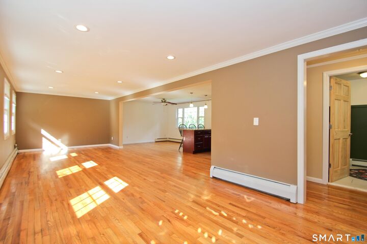 Property Photo:  14 Horseshoe Drive  CT 06026 