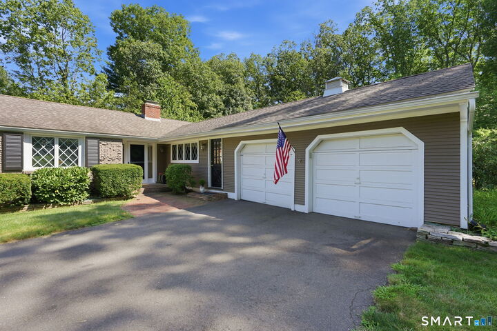 Property Photo:  165 Winding Lane  CT 06001 