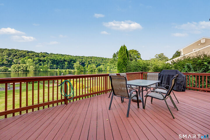 Property Photo:  60 Housatonic Drive  CT 06482 
