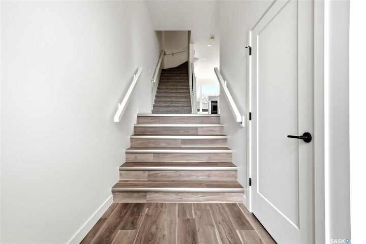 Property Photo: 3919 Qu'Appelle Drive SK S4S 0E1