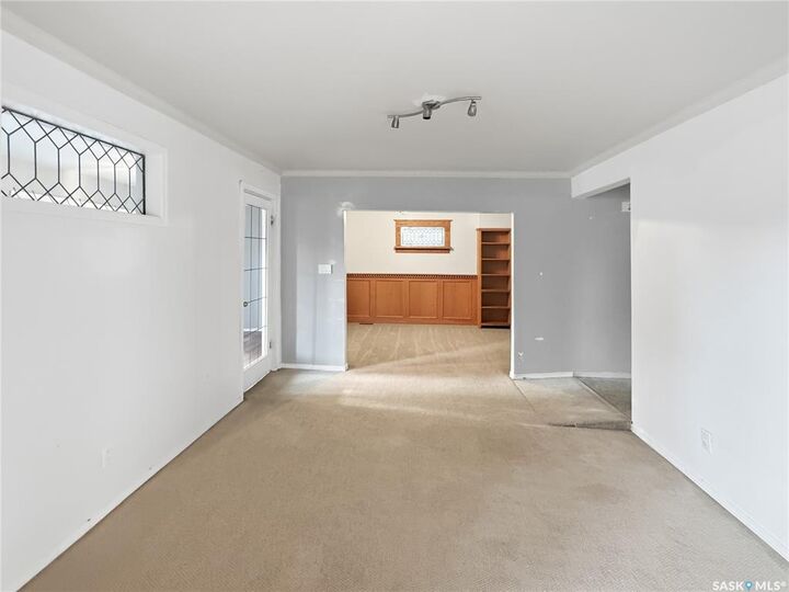 Property Photo: 357 3rd Avenue NE SK S9H 2G8
