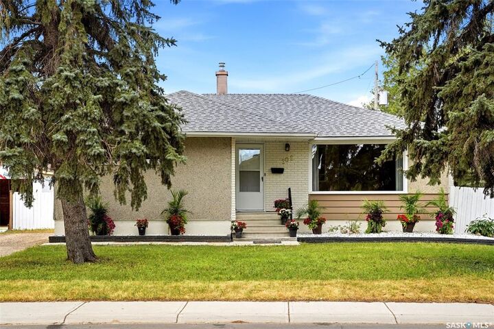 202 McCannel Street — photo 1