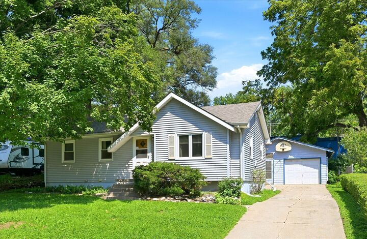 Property Photo:  15 Arnold  Avenue  IA 51503 