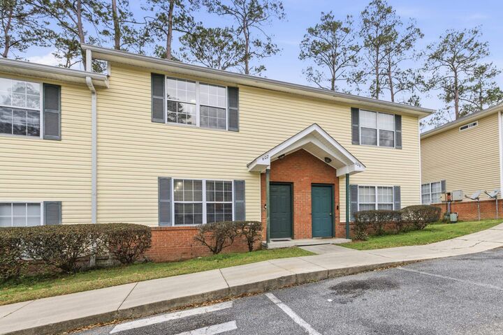 Property Photo:  2403 Hartsfield Road 607  FL 32303 