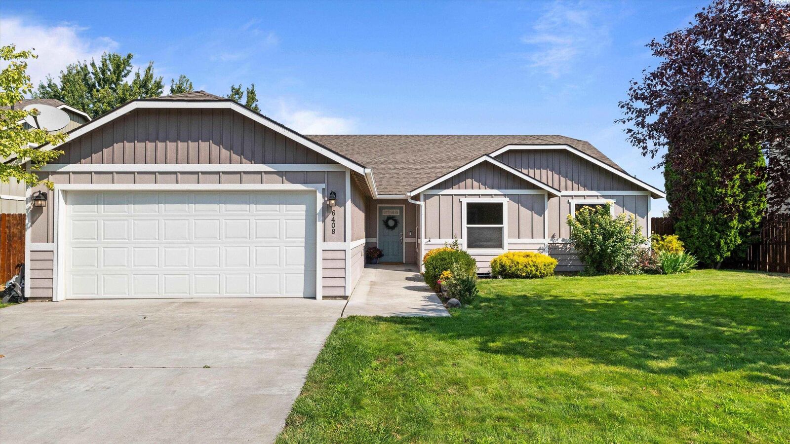 Property Photo:  6408 W 4th Pl  WA 99336 