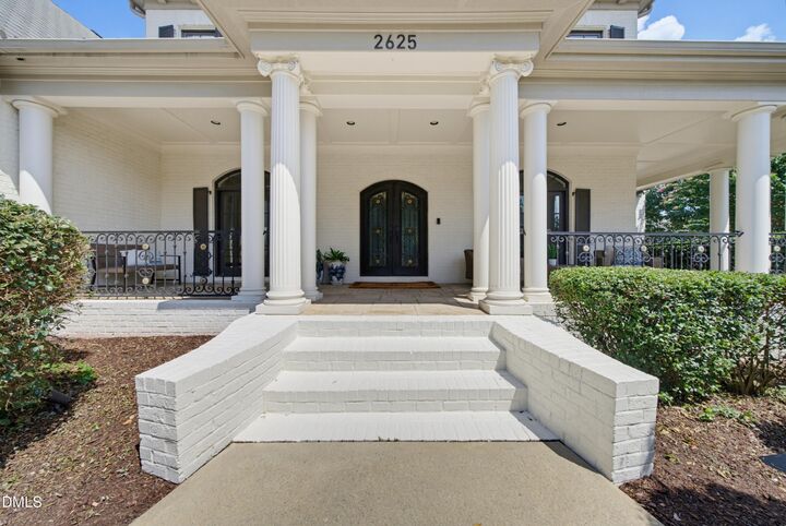 Property Photo:  2625 Village Manor Way  NC 27614 