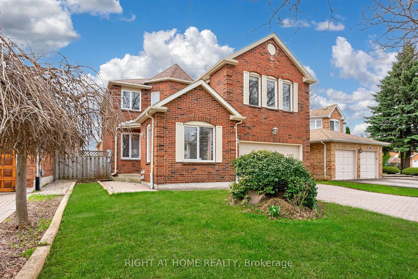 Property Photo: 3 Lancashire Road ON L3R 8K9