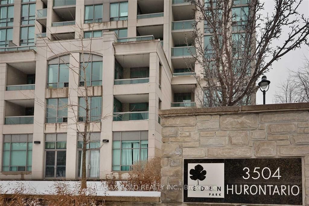 Property Photo:  3504 Hurontario Street 807  ON L5B 0B9 
