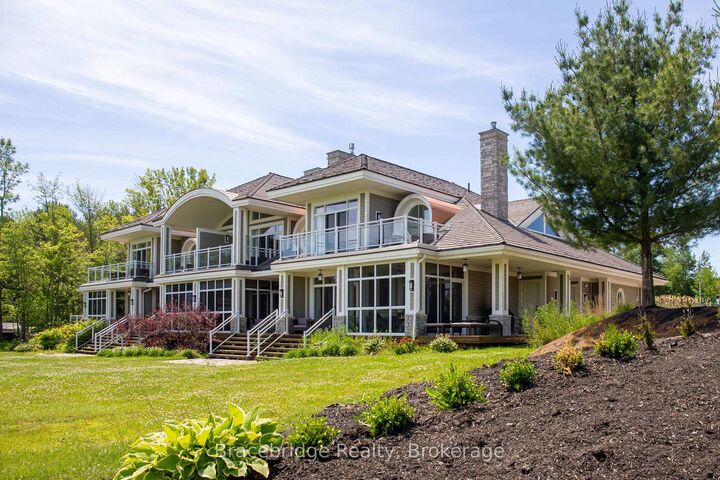 1869 Muskoka Road 118 Highway W G103-D1 — photo 1