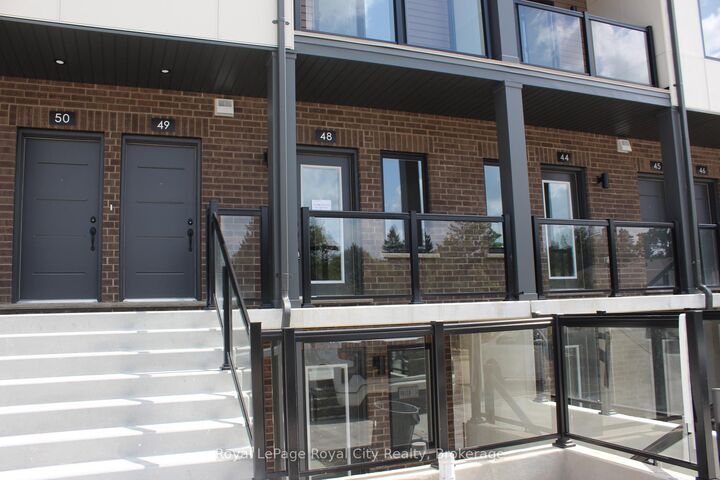 Property Photo:  42 Lowes Road W 48  ON N1G 0H6 