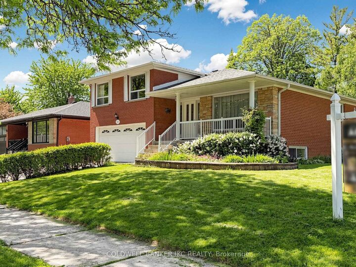 2220 Springfield Court — photo 1