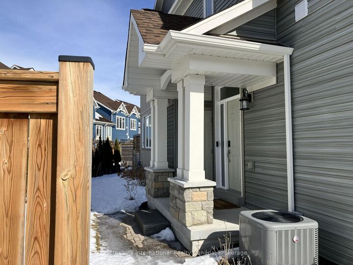 Property Photo:  43 Carpenter Street  ON L9Y 0Z5 